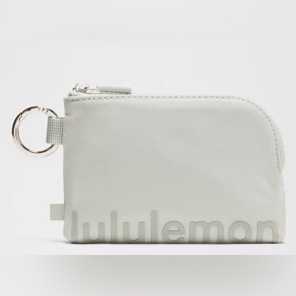 lululemon Pelican Jade Grey Clippable Card Pouch Wallet